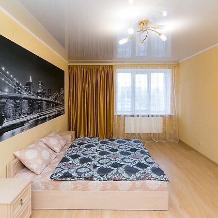 Vip Apartment On Novomestenskaya Sumy Exterior foto