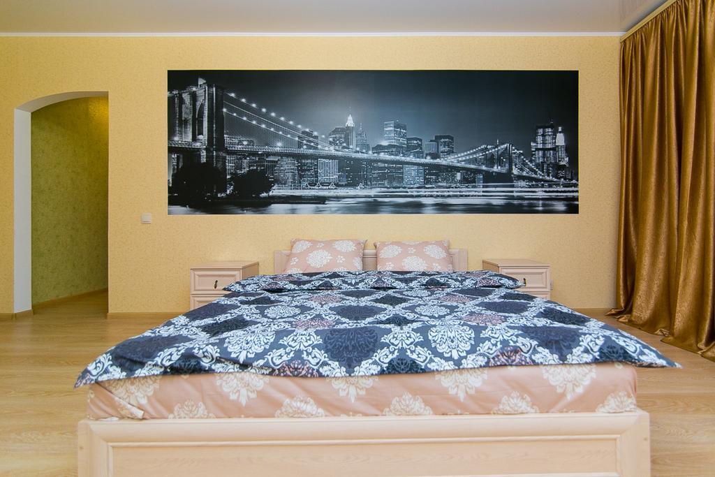 Vip Apartment On Novomestenskaya Sumy Exterior foto